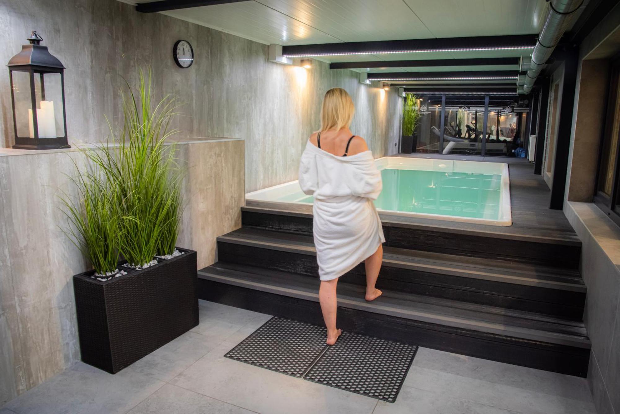 Hotel Polonia Park Medical Center & Spa بوسكوزدروي المظهر الخارجي الصورة